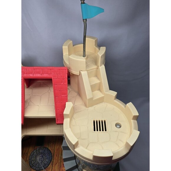 VTG 1974 Fisher Price Little People Castle 993 Play Family Castle - Picture 12 of 16